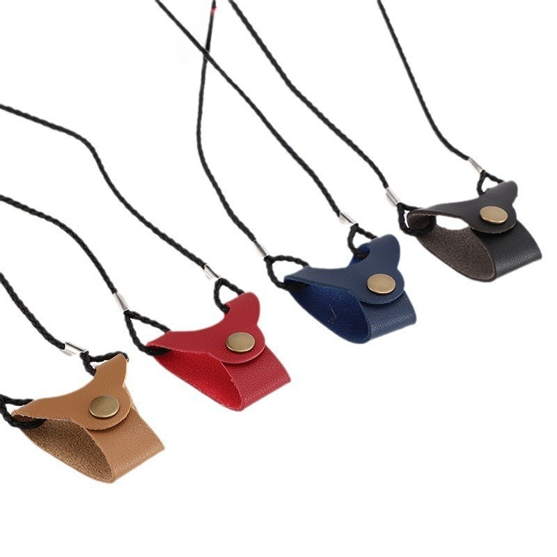 Men Accessories Neck Chain - ROXI Unisex Retro Etui na okulary
